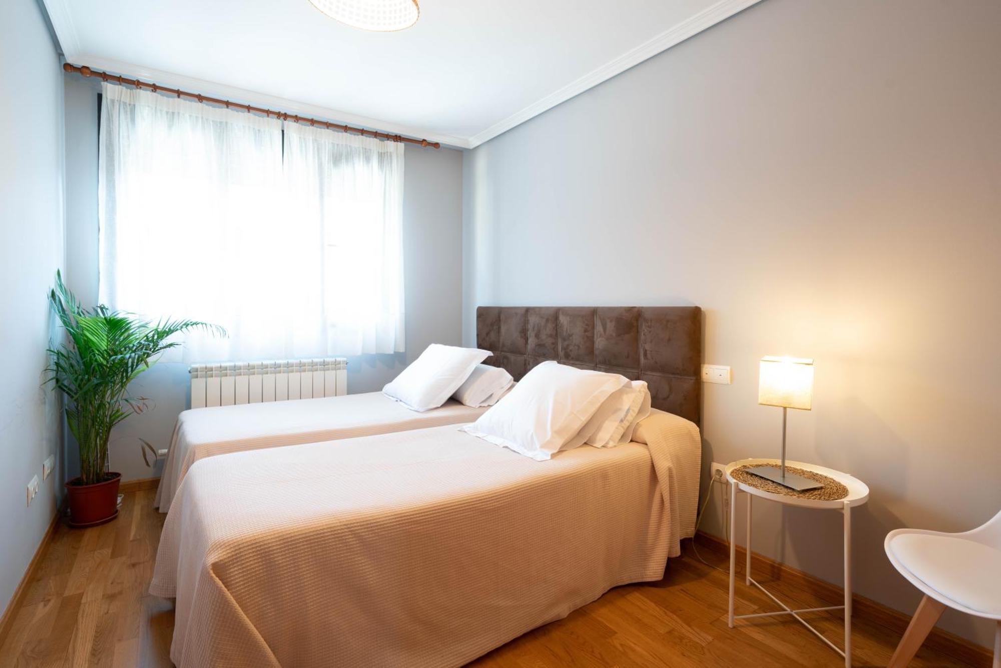 Apartamentos Go - Arroyo San Jose -Parking Gratuito Аройо де ла Енкомиенда Екстериор снимка